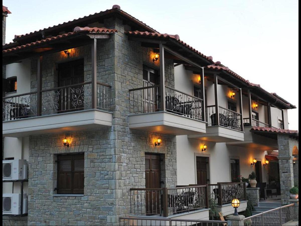 קאלאבאקה Guesthouse Vavitsas מראה חיצוני תמונה