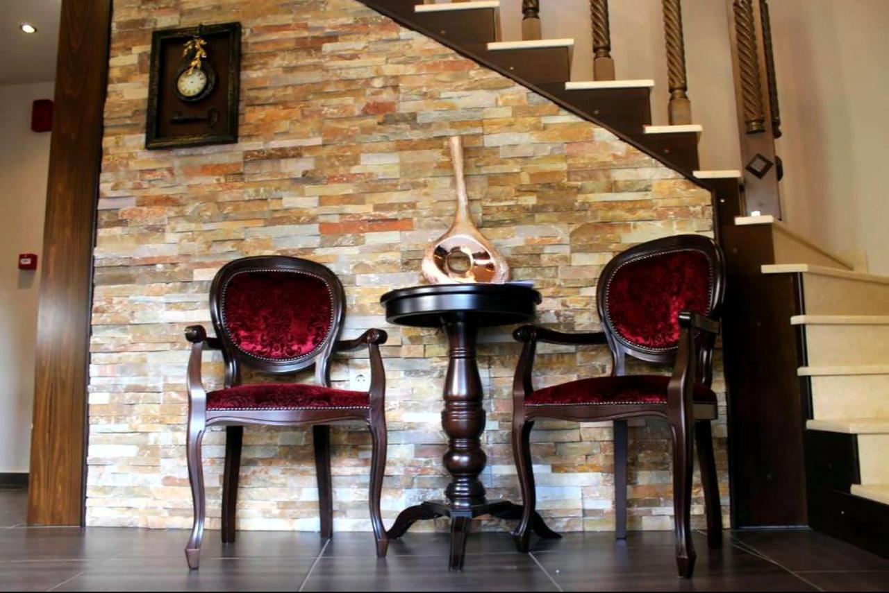 קאלאבאקה Guesthouse Vavitsas מראה חיצוני תמונה