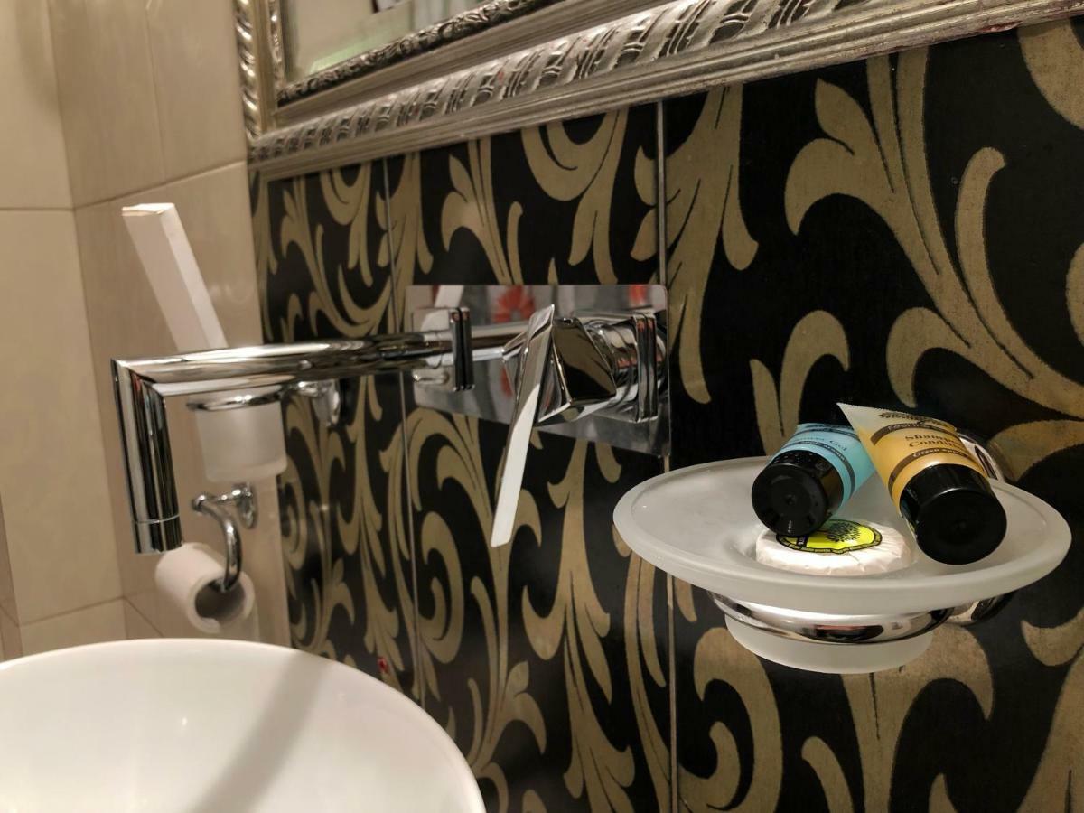 קאלאבאקה Guesthouse Vavitsas מראה חיצוני תמונה